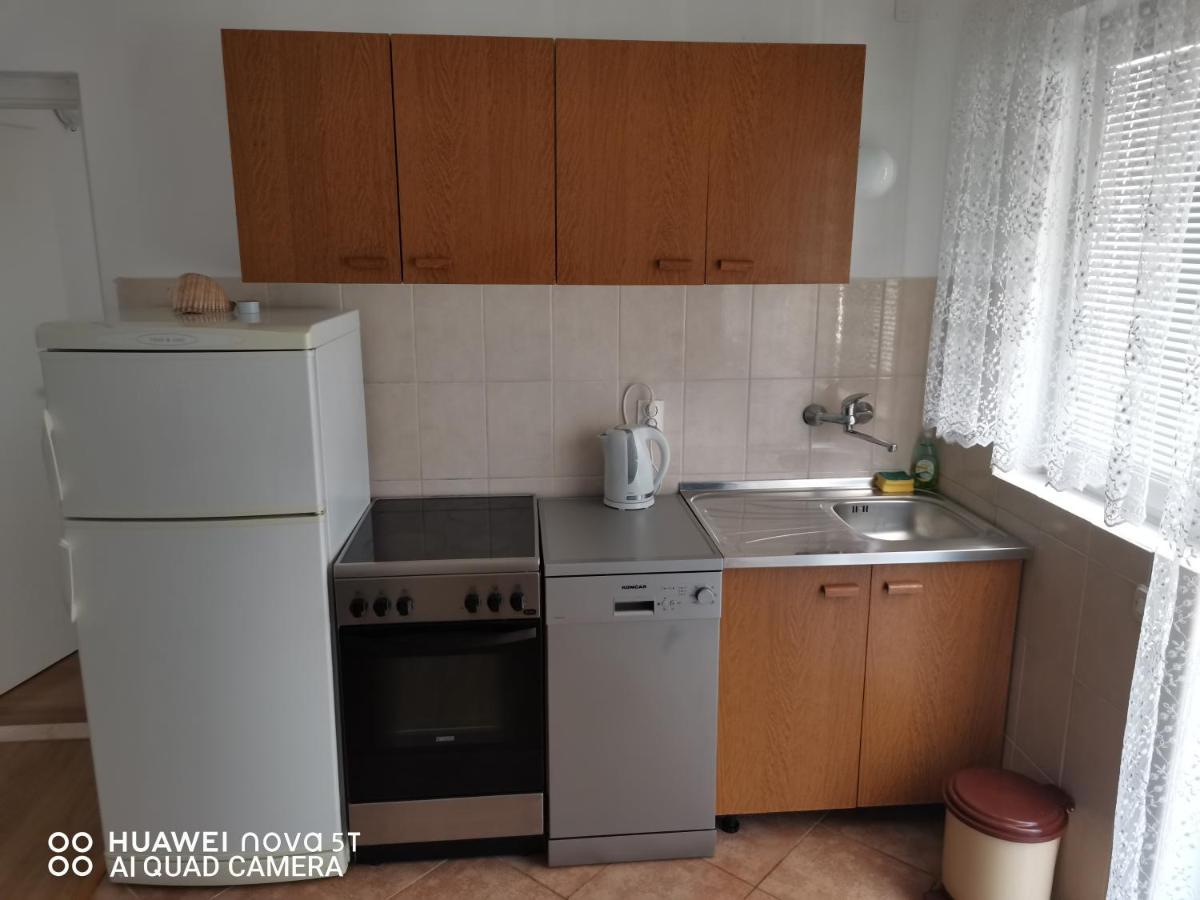 Apartmani Bezek Ston Exterior foto
