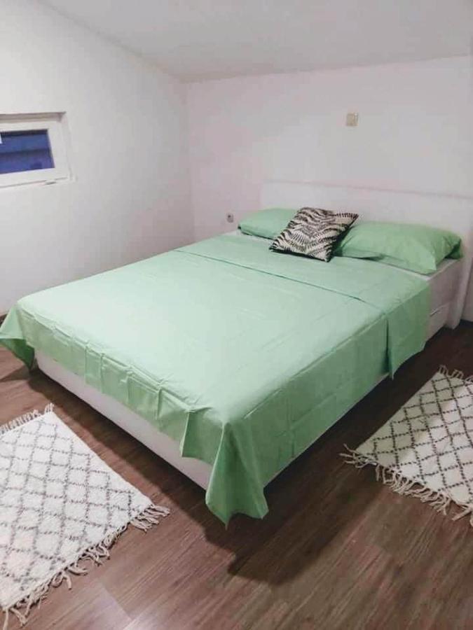Apartmani Bezek Ston Exterior foto