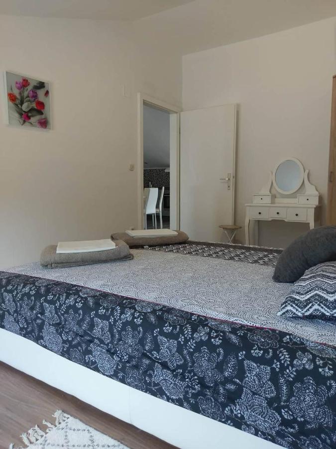 Apartmani Bezek Ston Exterior foto