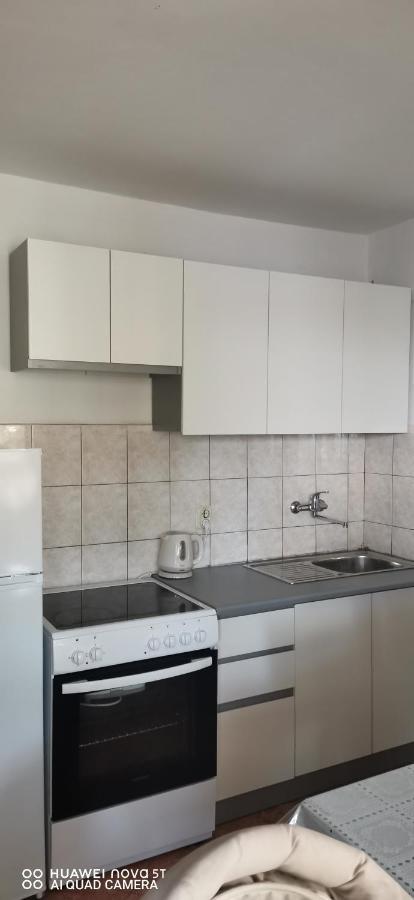 Apartmani Bezek Ston Exterior foto