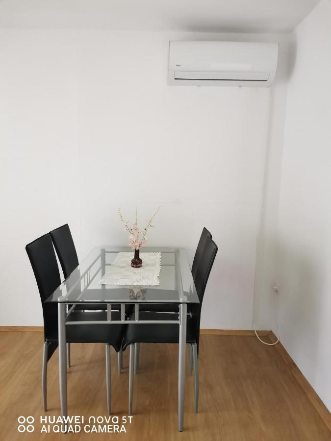 Apartmani Bezek Ston Exterior foto