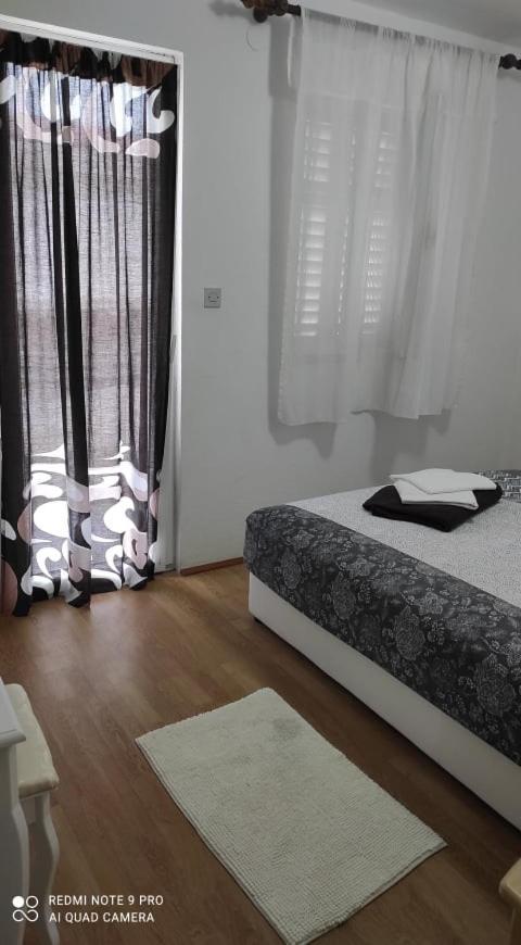 Apartmani Bezek Ston Exterior foto