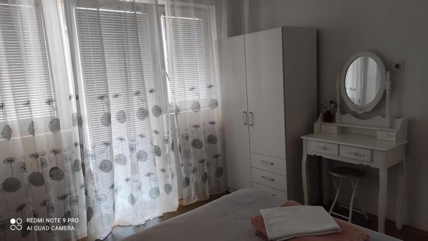 Apartmani Bezek Ston Exterior foto