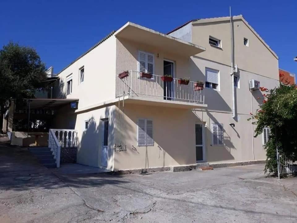Apartmani Bezek Ston Exterior foto